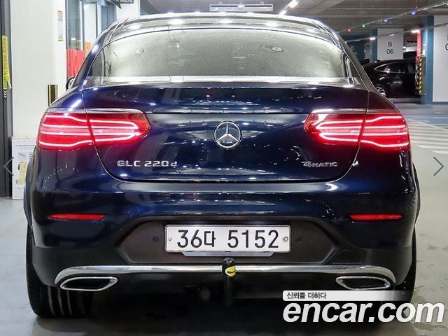 Mercedes-Benz GLC-Class GLC220 d 4MATIC Premium Coupe