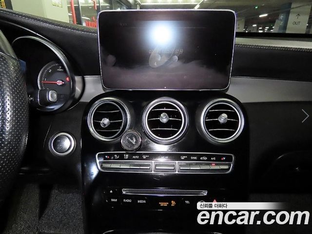 Mercedes-Benz GLC-Class GLC220 d 4MATIC Premium Coupe