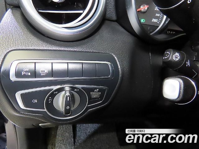 Mercedes-Benz GLC-Class GLC220 d 4MATIC Premium Coupe