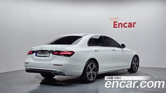 Mercedes-Benz E-Class E250 Avantgarde