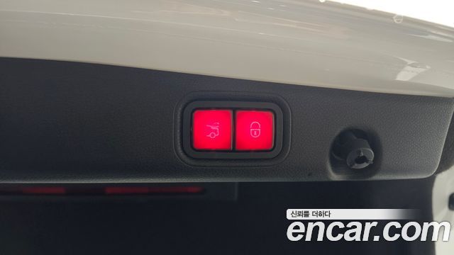 Mercedes-Benz E-Class E250 Avantgarde