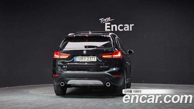 BMW X1 xDrive 20i xLine