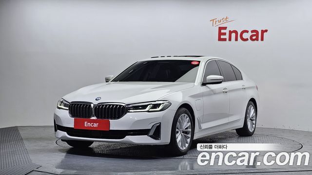 BMW 5-Series 530e Luxury