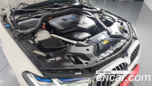 BMW 5-Series 530e M Sport