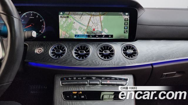 Mercedes-Benz CLS-Class CLS450 4MATIC AMG Line