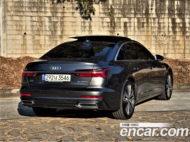 Audi A6 45 TFSI Premium