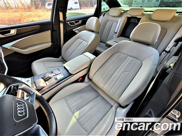 Audi A6 45 TFSI Premium