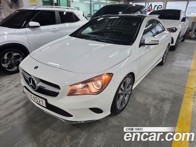 Mercedes-Benz CLA-Class CLA250 4MATIC