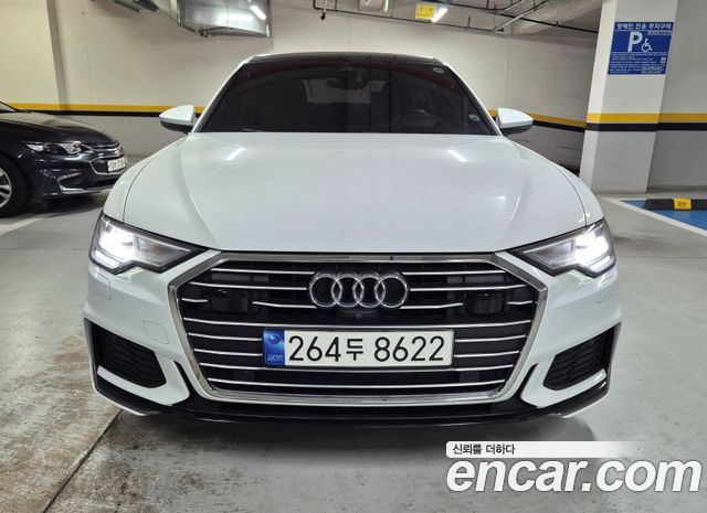 Audi A6 45 TFSI Premium