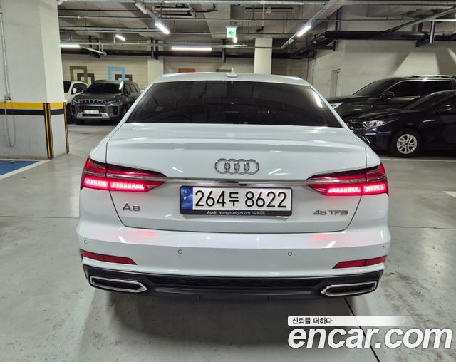 Audi A6 45 TFSI Premium