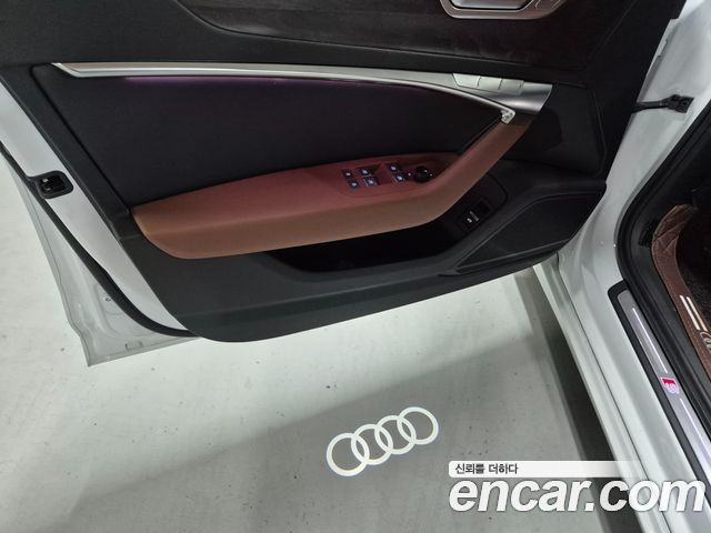 Audi A6 45 TFSI Premium