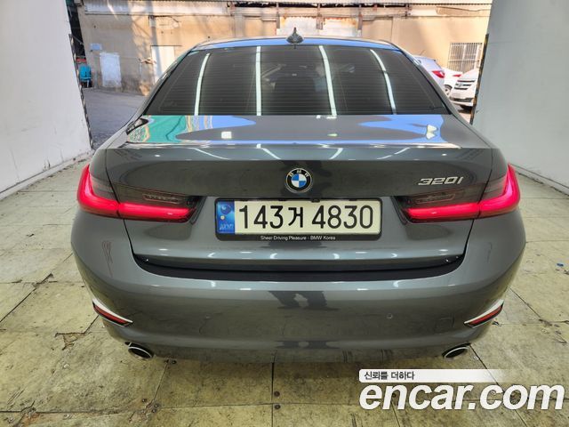 BMW 3-Series 320i M Sport