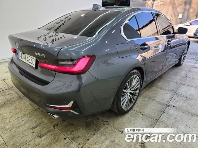 BMW 3-Series 320i M Sport