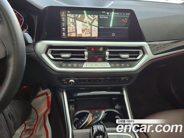 BMW 3-Series 320i M Sport
