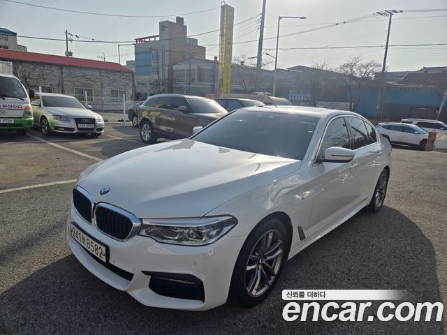BMW 5-Series 520d M Sport package