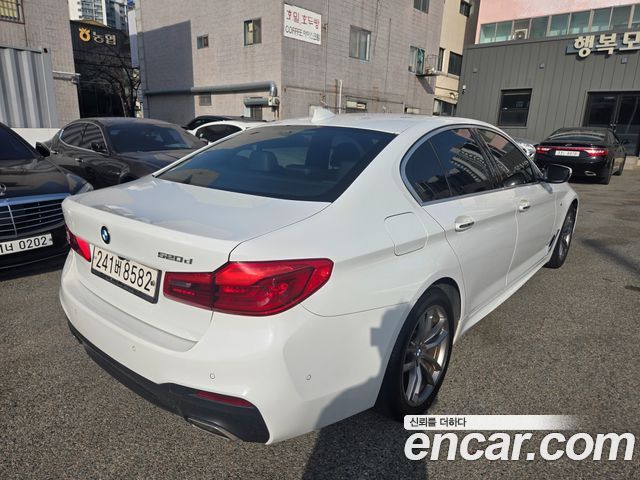 BMW 5-Series 520d M Sport package