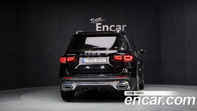 Mercedes-Benz GLB-Class GLB250 4MATIC