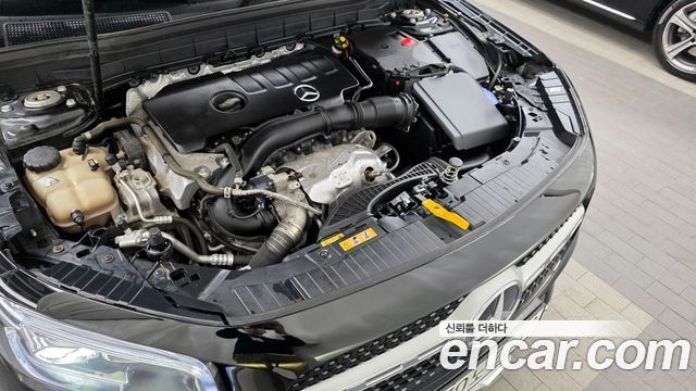 Mercedes-Benz GLB-Class GLB250 4MATIC