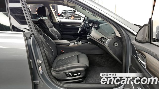 BMW Gran Turismo 630i xDrive Luxury
