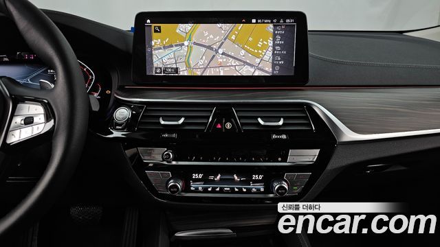 BMW Gran Turismo 630i xDrive Luxury
