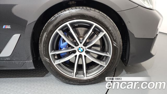 BMW 5-Series 523d M Sport