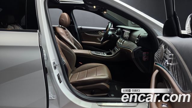 Mercedes-Benz E-Class E350 4MATIC Avantgarde