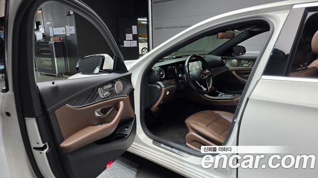 Mercedes-Benz E-Class E350 4MATIC Avantgarde