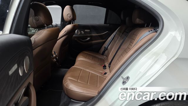 Mercedes-Benz E-Class E350 4MATIC Avantgarde