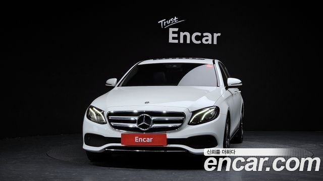 Mercedes-Benz E-Class E300 Avantgarde