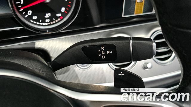 Mercedes-Benz E-Class E300 Avantgarde