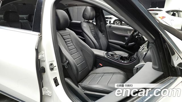 Mercedes-Benz E-Class E300 Avantgarde
