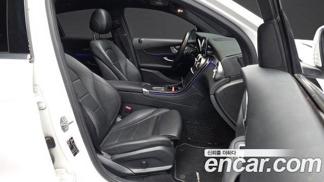 Mercedes-Benz GLC-Class GCL300 4MATIC Coupe
