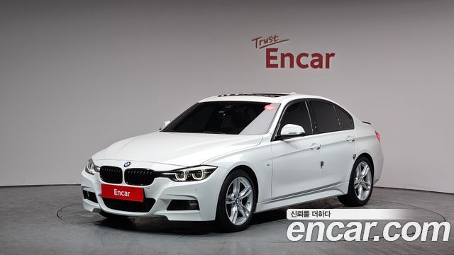 BMW 3-Series 330i M Sport Shadow
