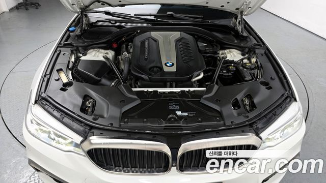 BMW 5-Series M550d xDrive