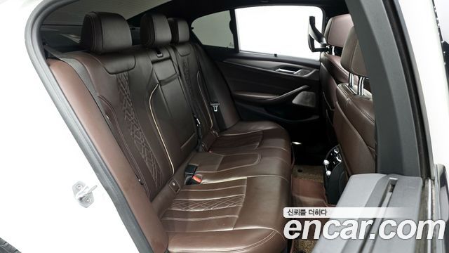 BMW 5-Series M550d xDrive