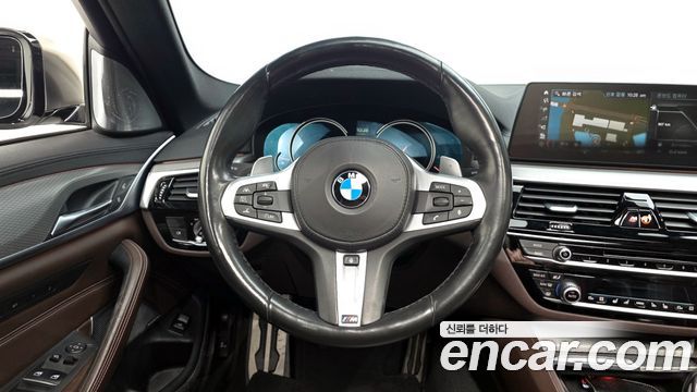 BMW 5-Series M550d xDrive