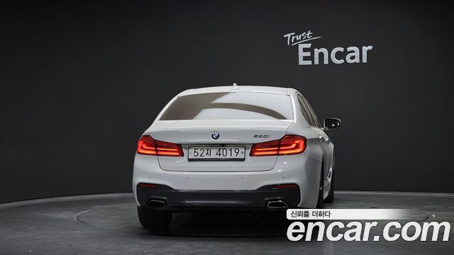 BMW 5-Series 530i M Sport Package