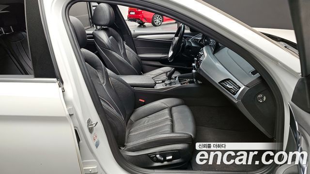 BMW 5-Series 530i M Sport Package