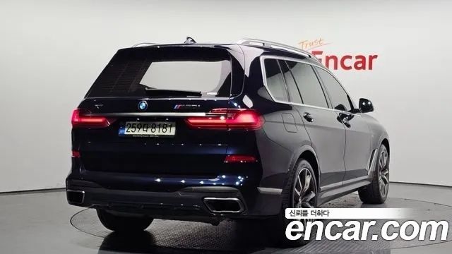 BMW X7 M50i 6STR