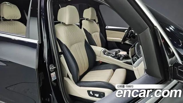 BMW X7 M50i 6STR