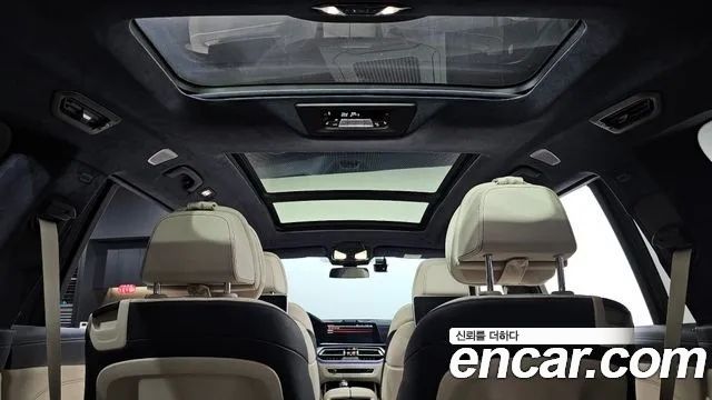 BMW X7 M50i 6STR