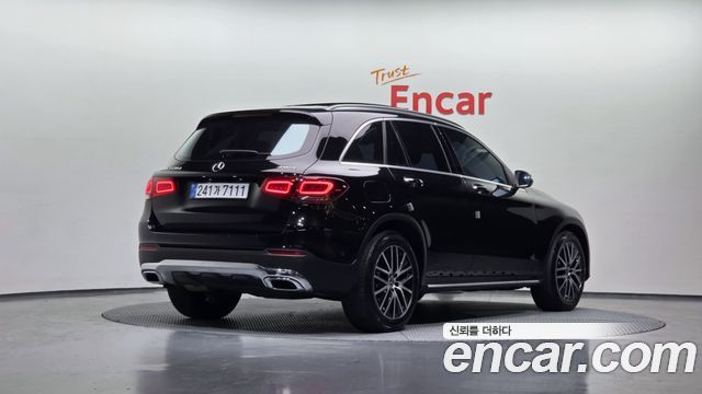Mercedes-Benz GLC-Class GLC220 d 4MATIC