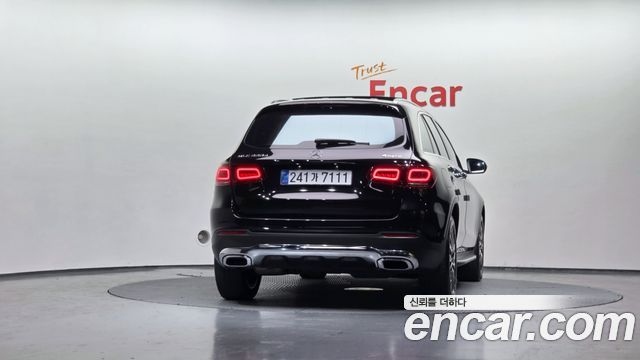 Mercedes-Benz GLC-Class GLC220 d 4MATIC
