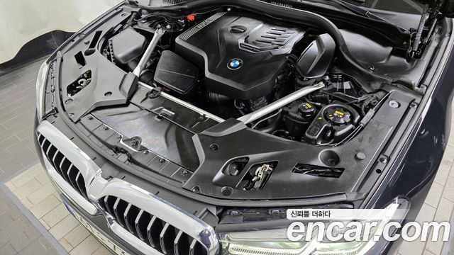BMW 5-Series 520i Luxury