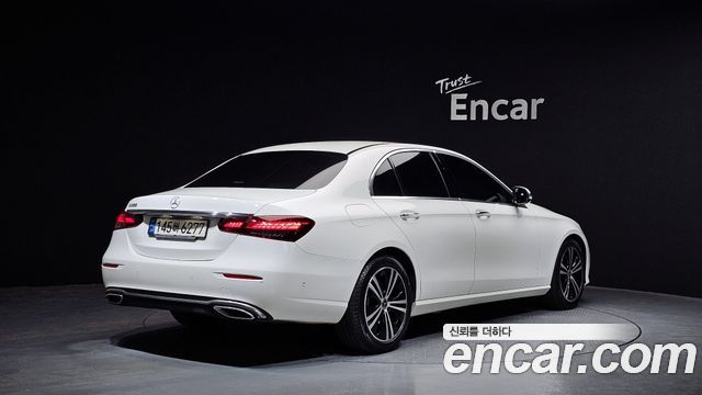 Mercedes-Benz E-Class E250 Avantgarde