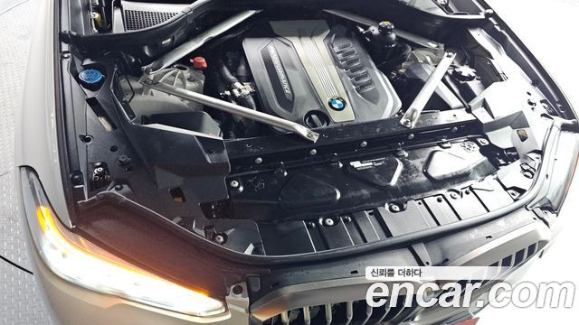 BMW X5 M50d