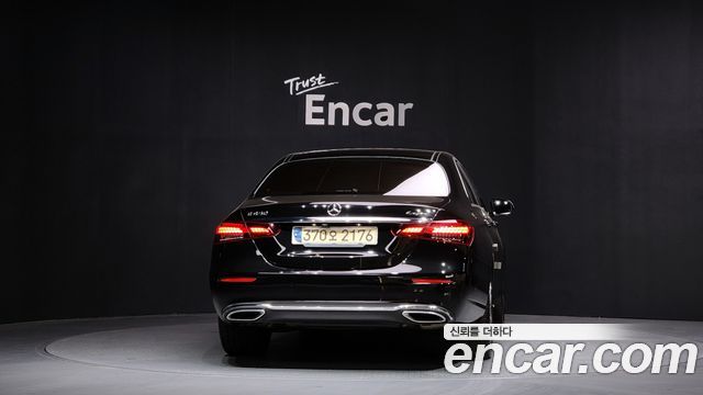 Mercedes-Benz E-Class E450 4MATIC Exclusive