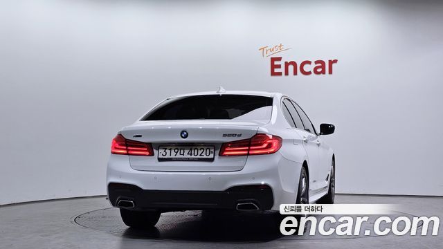 BMW 5-Series 520d xDrive M Sport Package