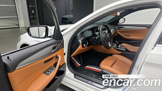 BMW 5-Series 520d xDrive M Sport Package