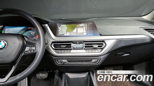 BMW 2-Series 220d Advantage